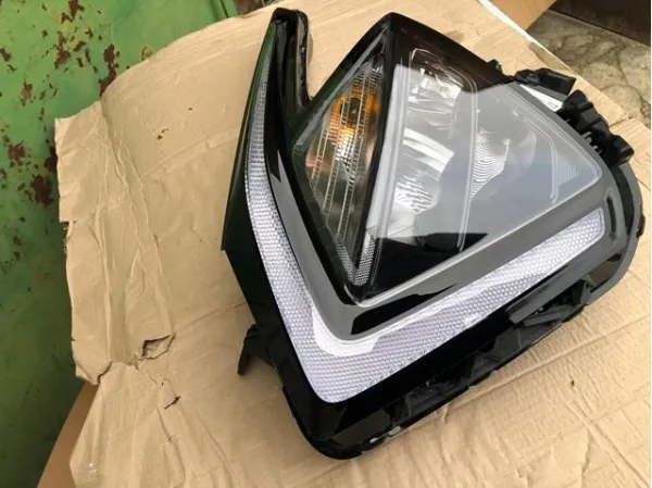 Faro izquierdo 92101R2000 Hyundai/Kia