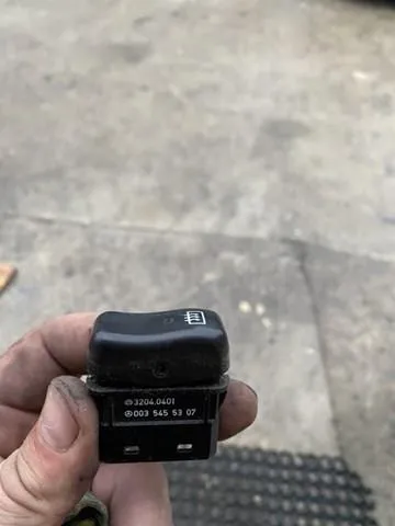 Boton Bloqueo Para Puerta MERCEDES 0035455307