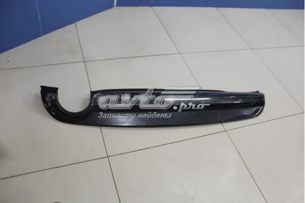 Protector parachoques trasero 866951M010 Hyundai/Kia
