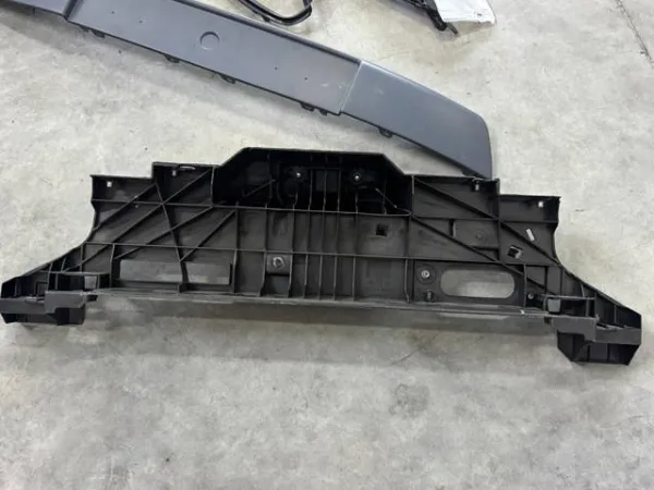 Soporte de radiador superior 9830512680 Peugeot/Citroen