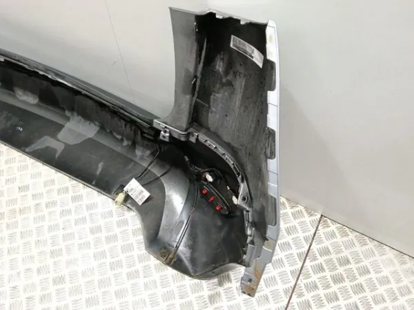 Parachoques trasero 39157471 Opel