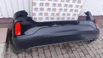 Parachoques trasero, parte superior HYUNDAI 866112P520