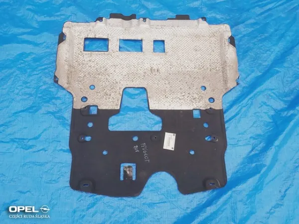 Protección delantera del motor 9824226080 Peugeot/Citroen