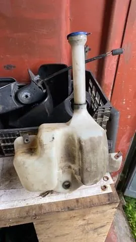 Botella limpiaparabrisas para Peugeot Expert  224