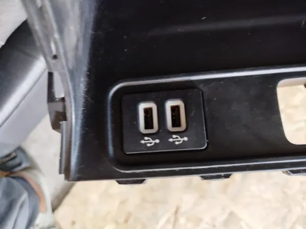  HC3T14F014AC Ford