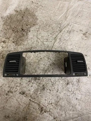 Panel revestimiento salpicadero para Toyota Corolla  E12U