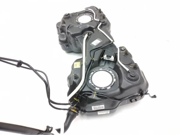 Depósito de gasolina Audi Q3 F3B