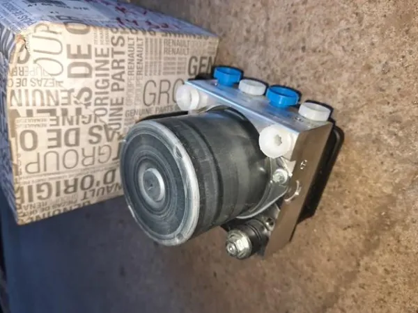 Comprar 476600457R Renault (RVI) Módulo hidráulico ABS