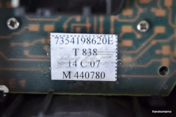 Boton warning 7354198620E Fiat/Alfa/Lancia