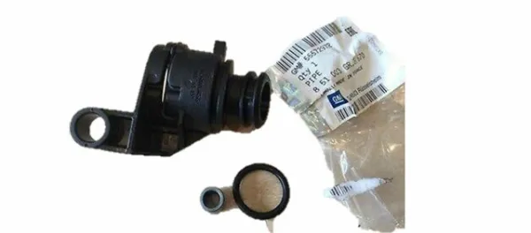 Tubo del sistema de recirculación de gases de escape EGR 55572972 General Motors