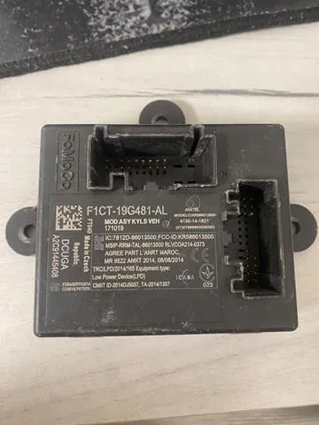 F1CT19G481AL Ford