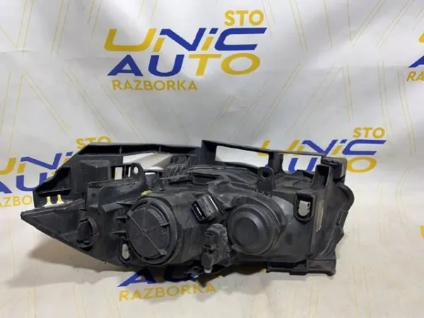 Faro derecho 8200412754 Renault (RVI)