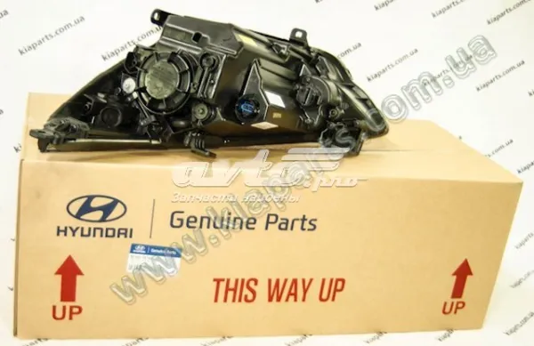 Faro derecho 921021R740 Hyundai/Kia