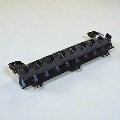 Soporte de parachoques delantero LR093503 Land Rover
