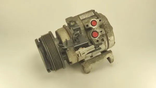 Compresor de aire acondicionado 73111AL010 Subaru