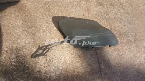 Tapa del enganche de remolcado delantera 13285997 General Motors