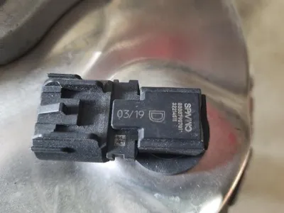 Sensor de presión de líquido de frenos VOLVO 32214511