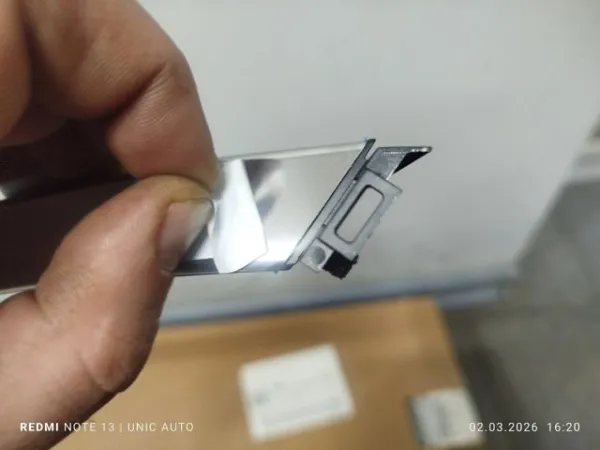Moldura de techo delantera derecha 802842017R Renault (RVI)