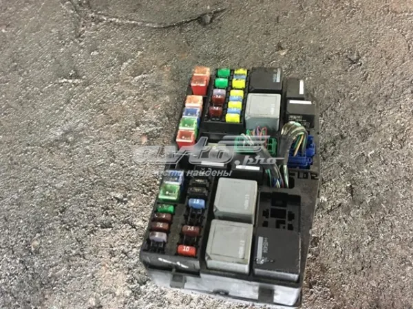 Caja de fusibles Ford Mondeo III