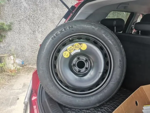  1674000300 Mercedes