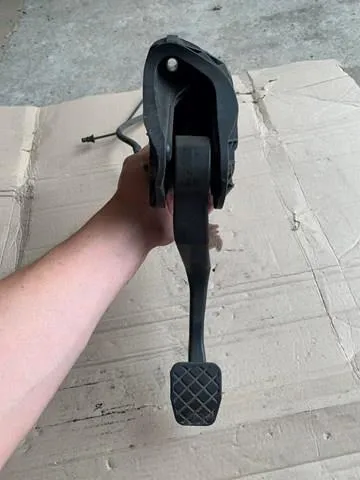 Pedal embrague 1T1721321B VAG