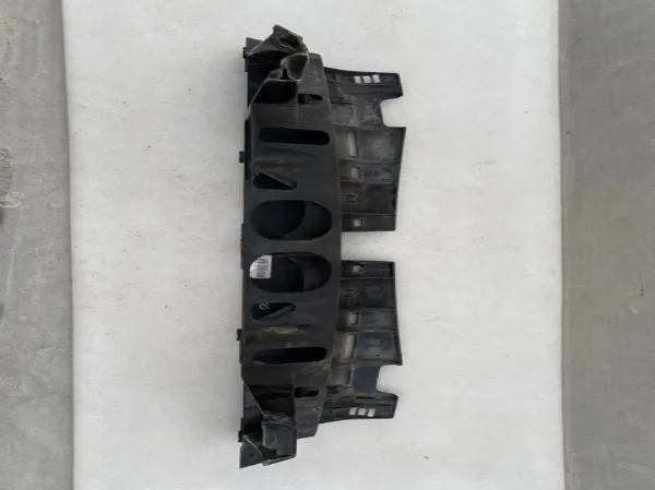 Soporte central del parachoques trasero 7294391 BMW