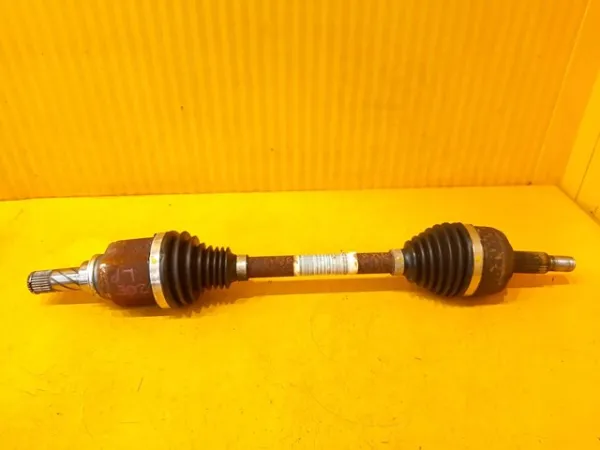 Semieje delantero izquierdo 391017079R Renault (RVI)