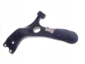 Brazo inferior izquierdo de la suspensión delantera Toyota Corolla E18