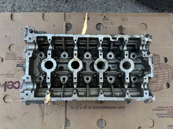 Culata 7700600552F Renault (RVI)