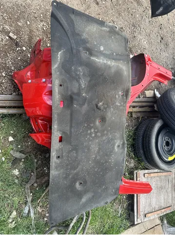 Aislamiento del Capó 5334133130 Toyota