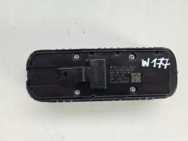 Interruptor de elevalunas delantera izquierda A1679059803 Mercedes