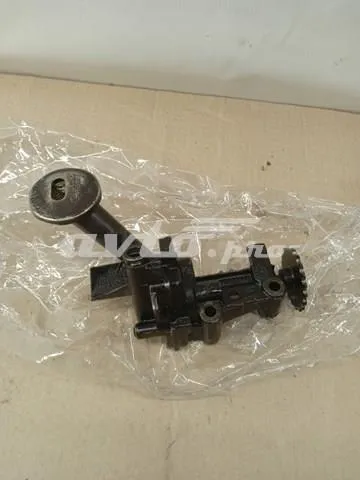 Bomba de aceite RENAULT 7700600251