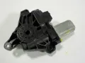 Motor del elevalunas de la puerta delantera derecha Mercedes A W176