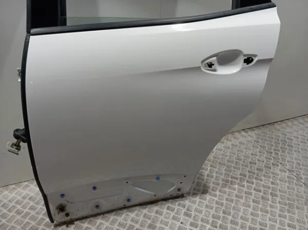 Puerta trasera izquierda 9812317280 Peugeot/Citroen