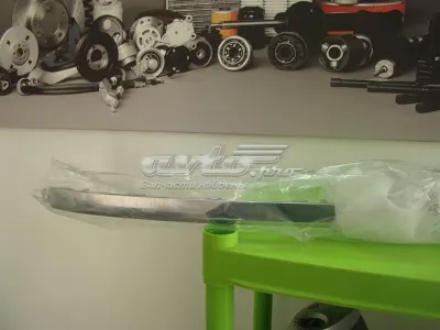 Moldura de parachoques trasero central VAG 7P6853835