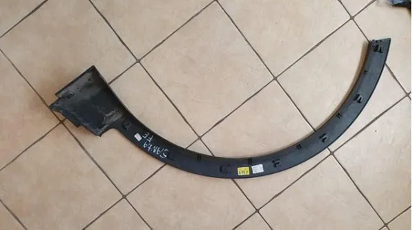 Extensión de la aleta delantera derecha 877122W000CA Hyundai/Kia