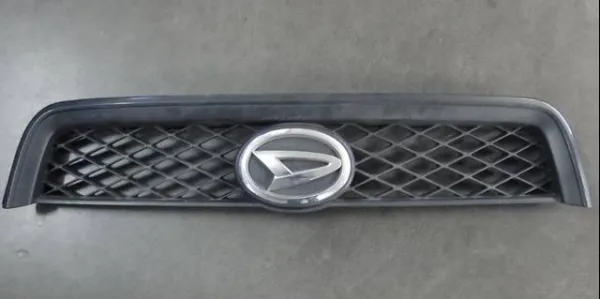Parrilla Daihatsu Terios II