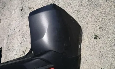 Parachoques trasero, parte derecha PEUGEOT 1618040780