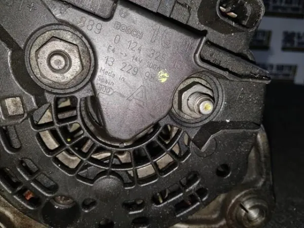 Alternador 13229984 Opel
