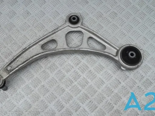 Brazo inferior derecho de la suspensión delantera 545005AA0B Nissan/Infiniti