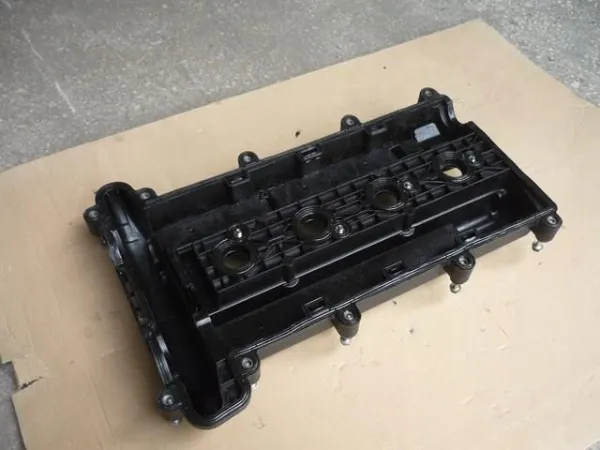 Tapa de balancines 55560686 General Motors