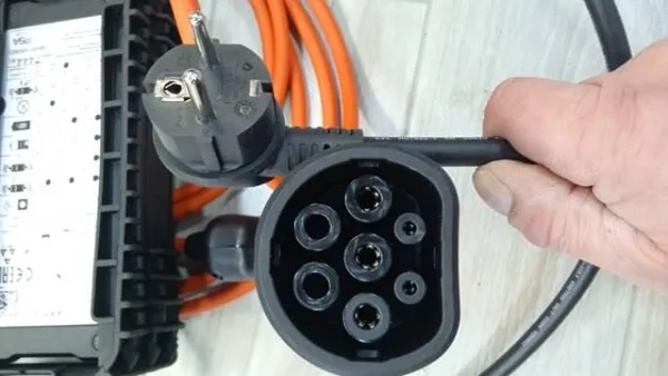 Cable de carga para vehículo eléctrico 9846744480 Peugeot/Citroen