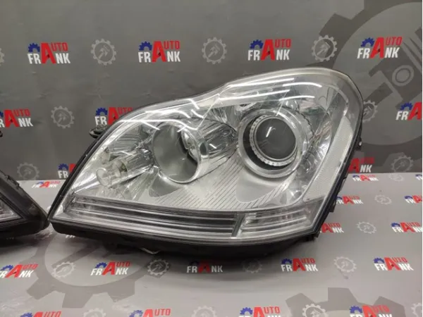 Faro izquierdo A1648203961 Mercedes