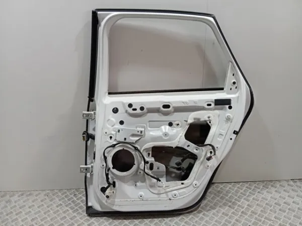 Puerta trasera derecha 9801572880 Peugeot/Citroen