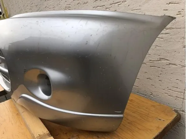  Parachoques Nissan Serena 