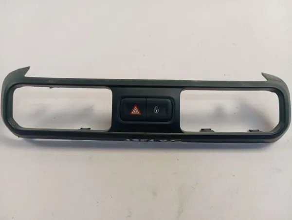 Boton warning Peugeot Partner III