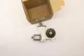 Motor del elevalunas de la puerta delantera derecha Opel Astra L67