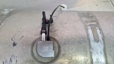 Aforador de nivel de combustible VOLVO 21964429