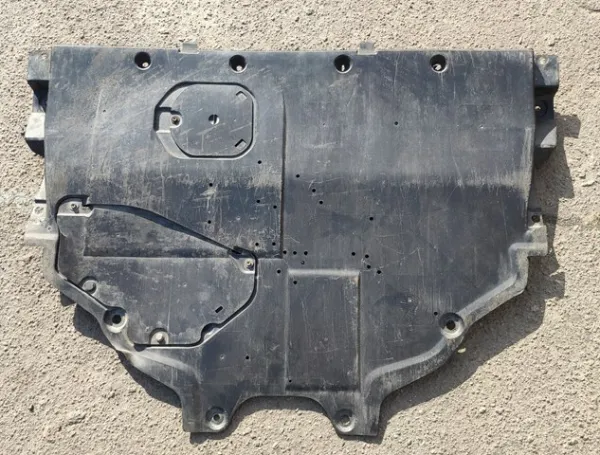 Protección motor / empotramiento GHR1K6805 Mazda