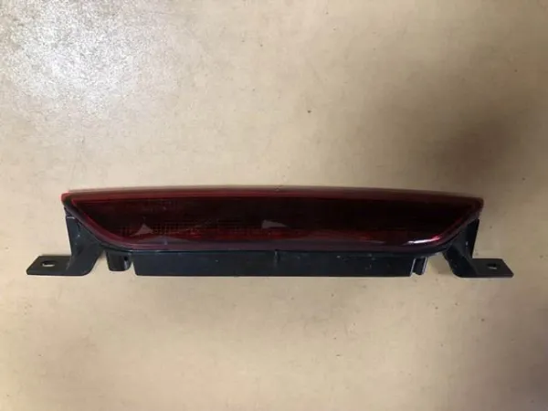 Lampara de luz de freno adicional  Dodge Caliber SE vehículo deportivo utilitario (PM) (2007 - 2025) precio, desde
